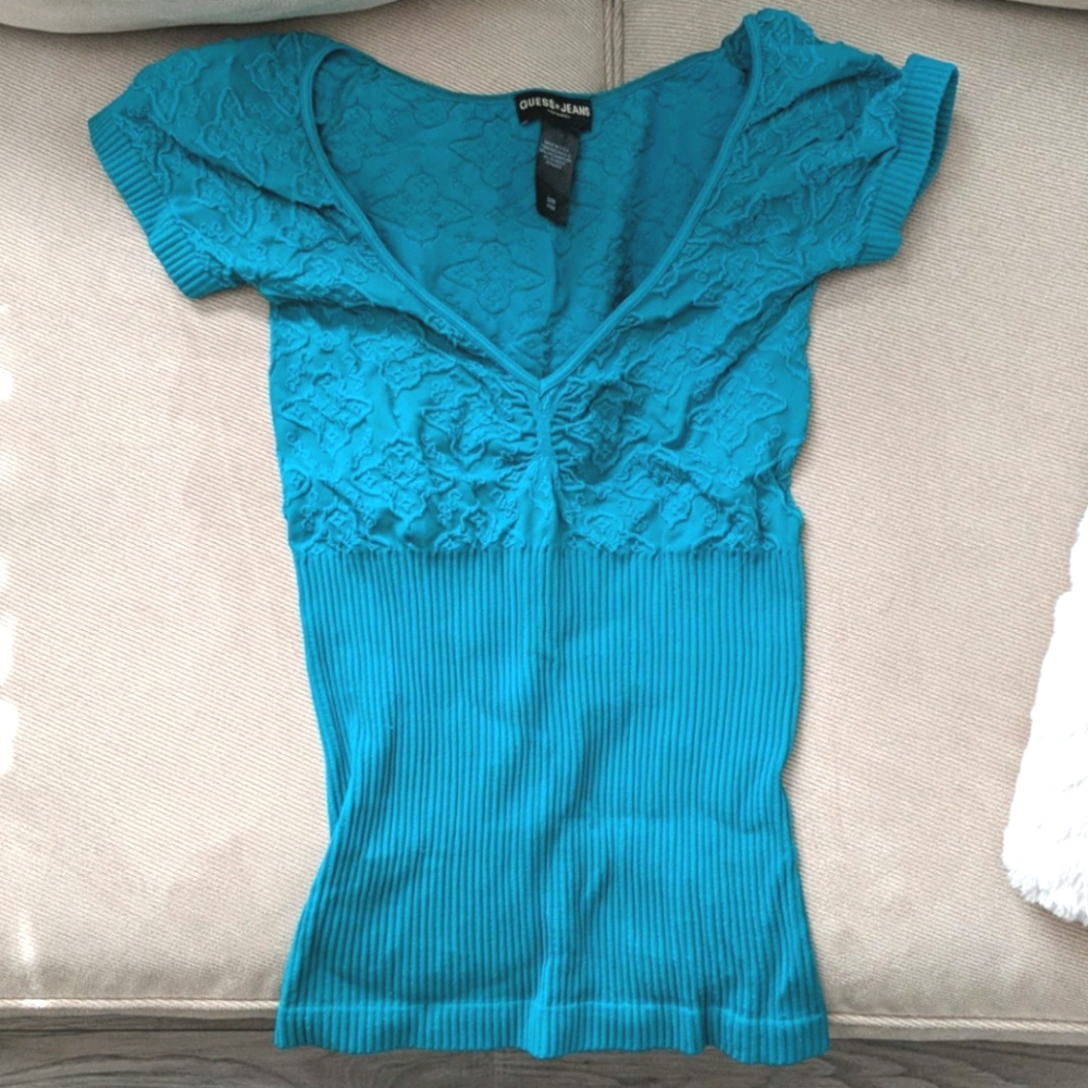 Guess Stretchy Cap-sleeved Top